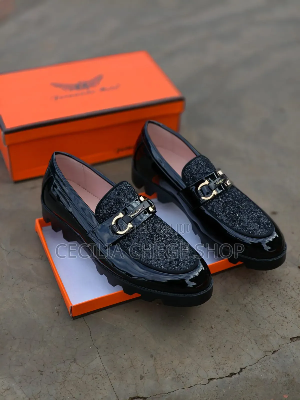 Fernando WetlookRestocked
Sizes 40-45