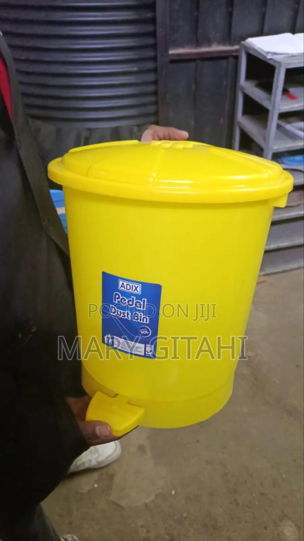 10litres Dustbin With Pedal - main view