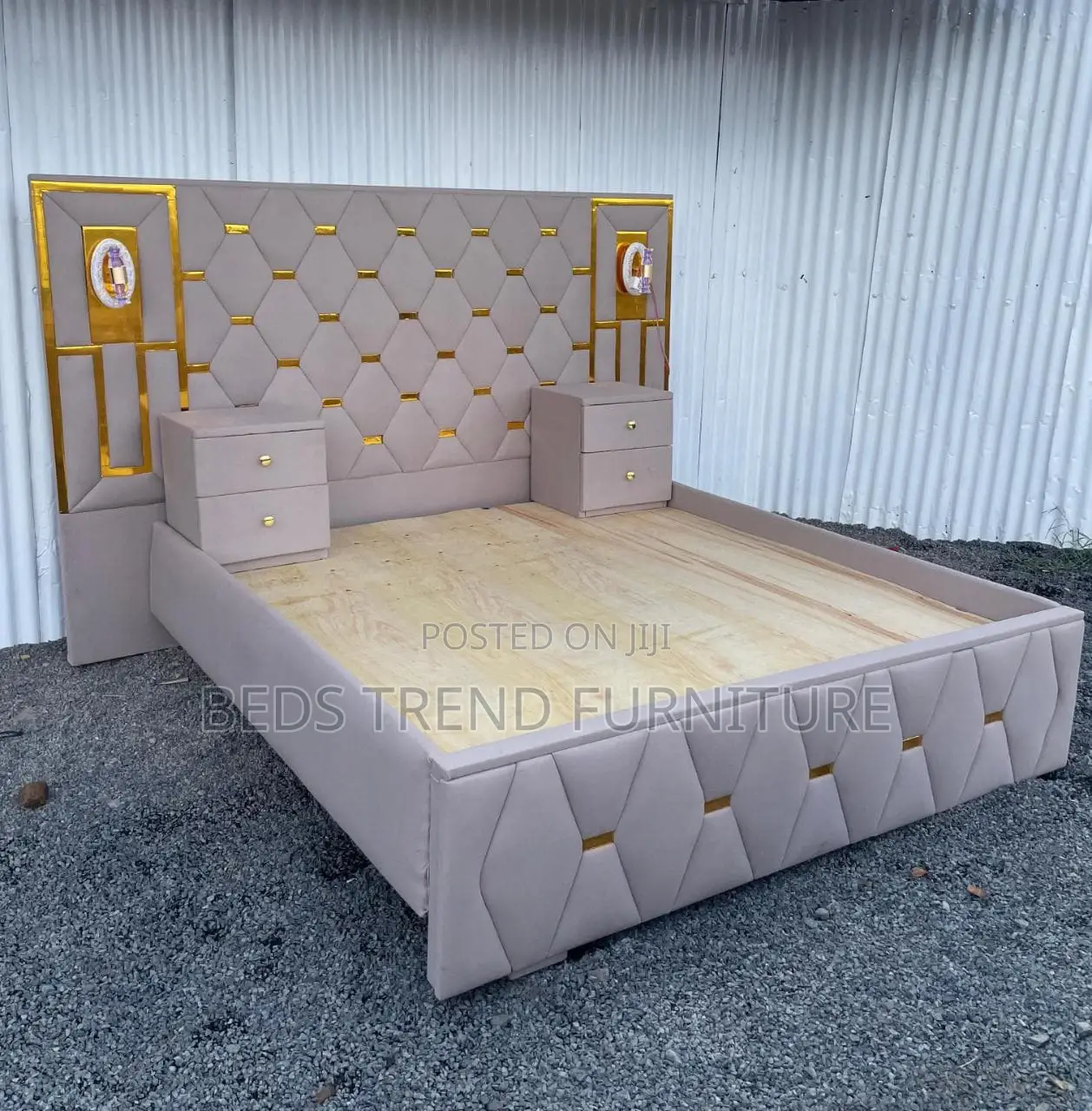 Elegant 5 by 6 Extended Bed