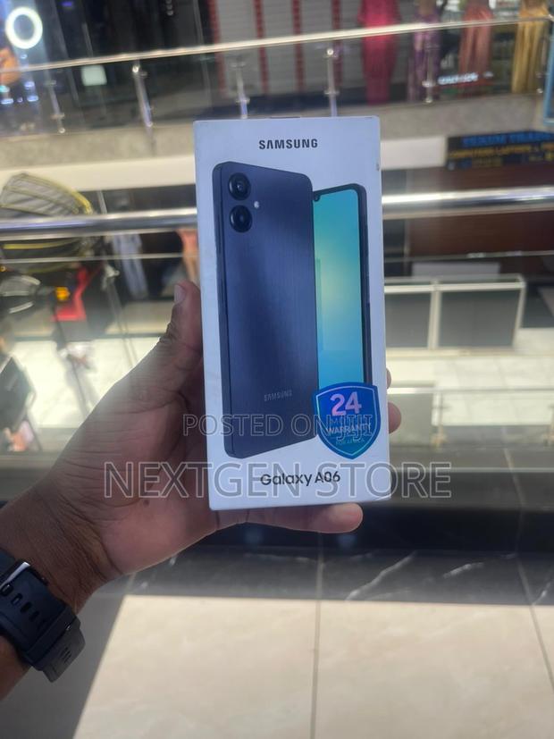 New Samsung Galaxy A06 64 GB Black - main view
