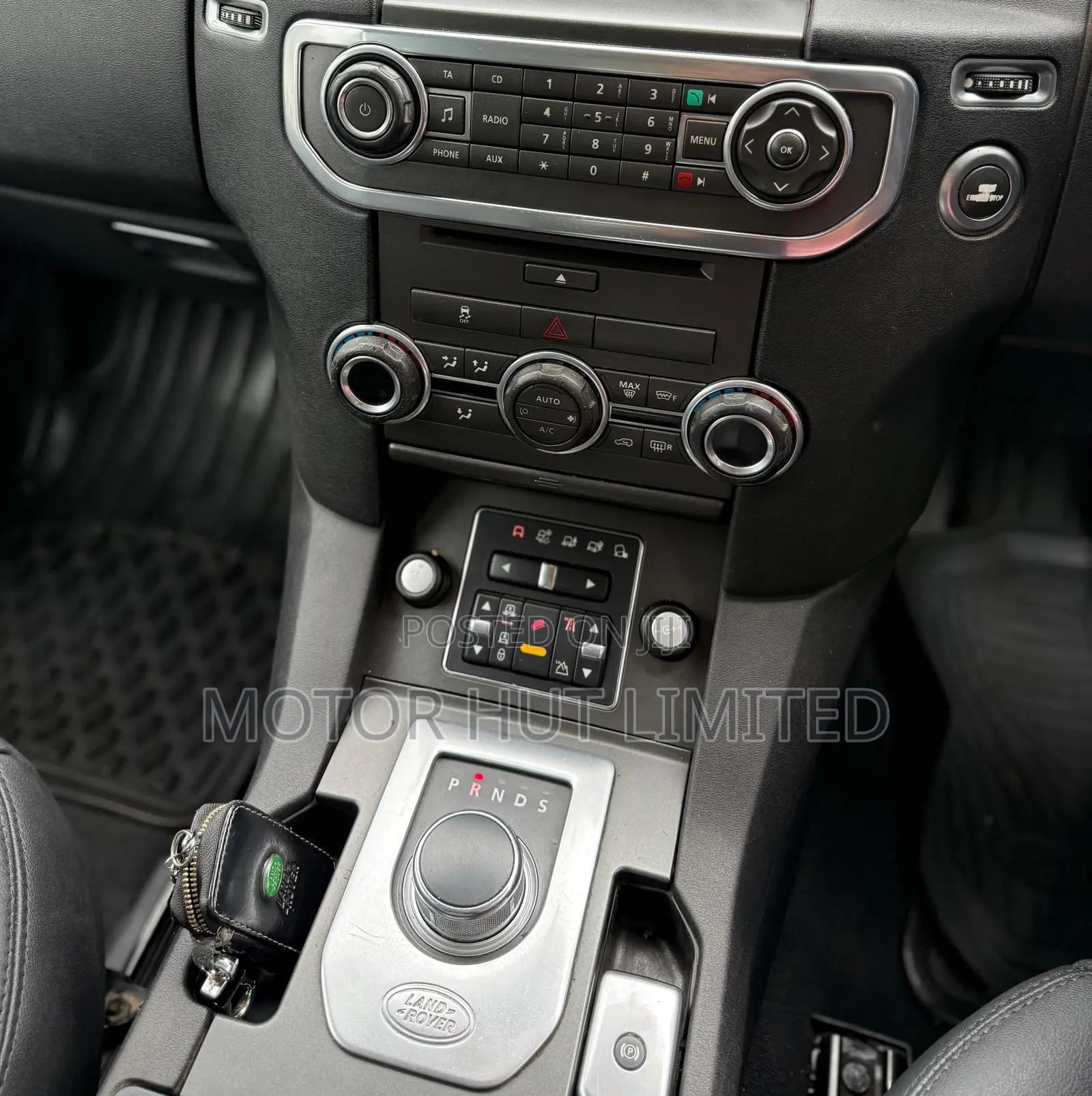 Land Rover Discovery 2013 Black