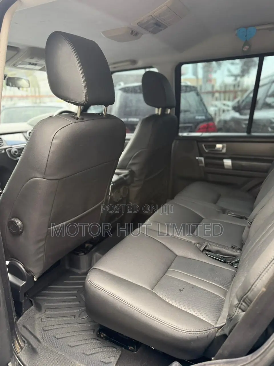 Land Rover Discovery 2013 Black