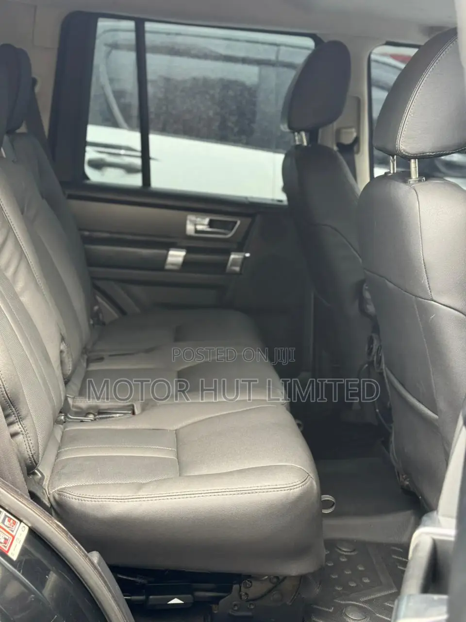 Land Rover Discovery 2013 Black