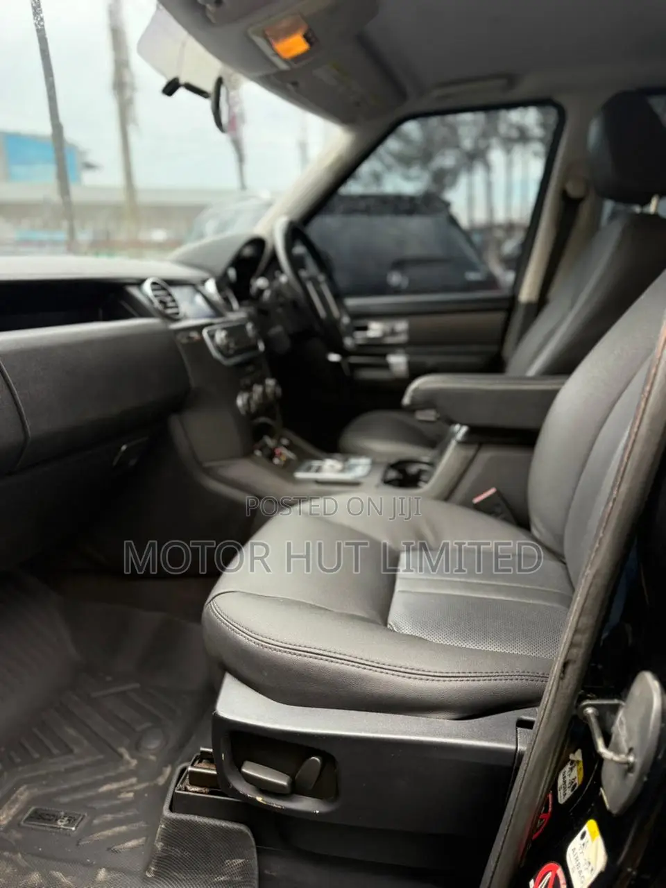 Land Rover Discovery 2013 Black