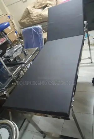 Imported Examination Coach (Sturdy and Comfortable)