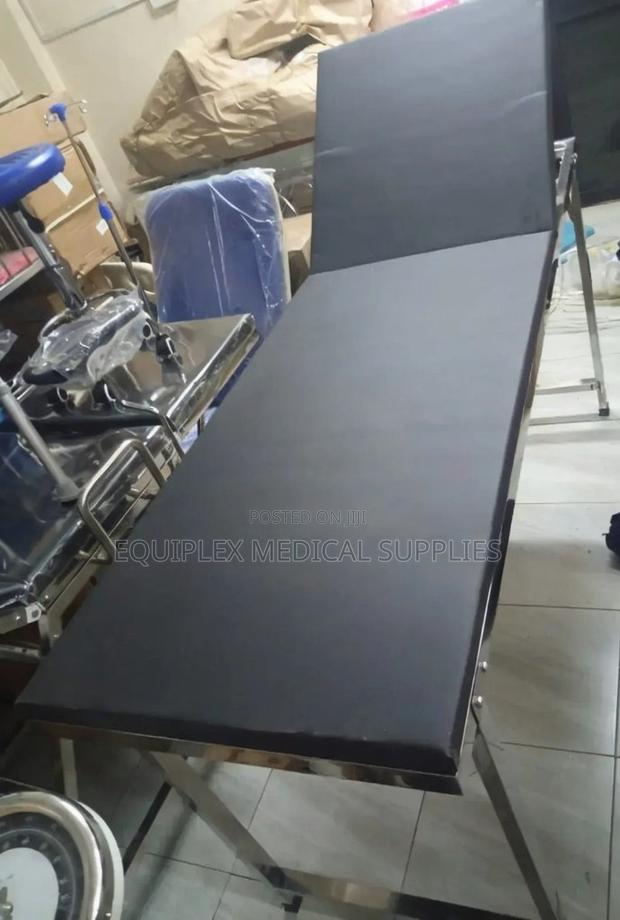 Imported Examination Coach (Sturdy and Comfortable)