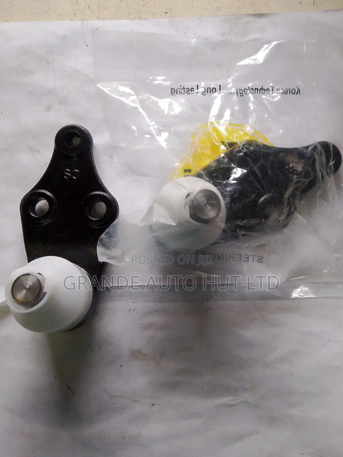 Front Ball Joint for Kia Sorento 2015 (Yebi Brand)