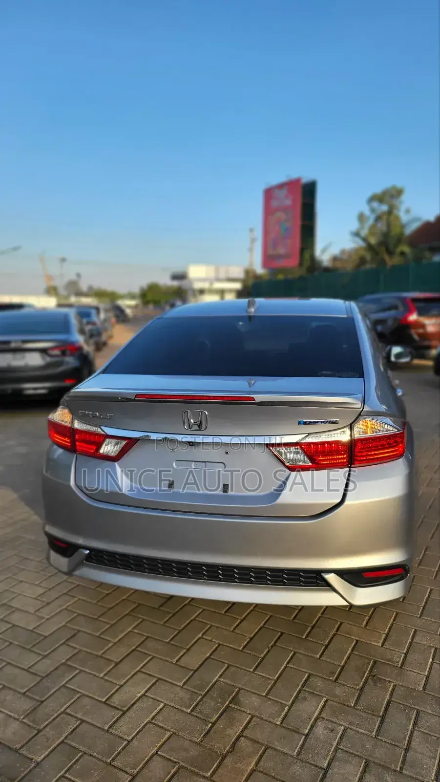Honda Grace 1.5 Hybrid FWD 2018 Silver