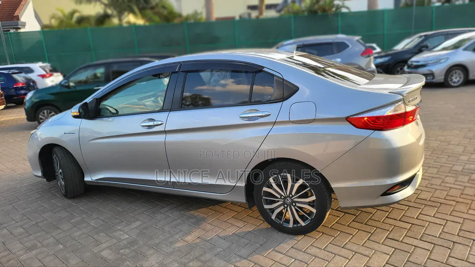 Honda Grace 1.5 Hybrid FWD 2018 Silver