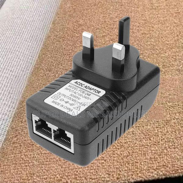 Compact and Portable 24v, 48v Poe Injector Power Over Ethernet Adapter