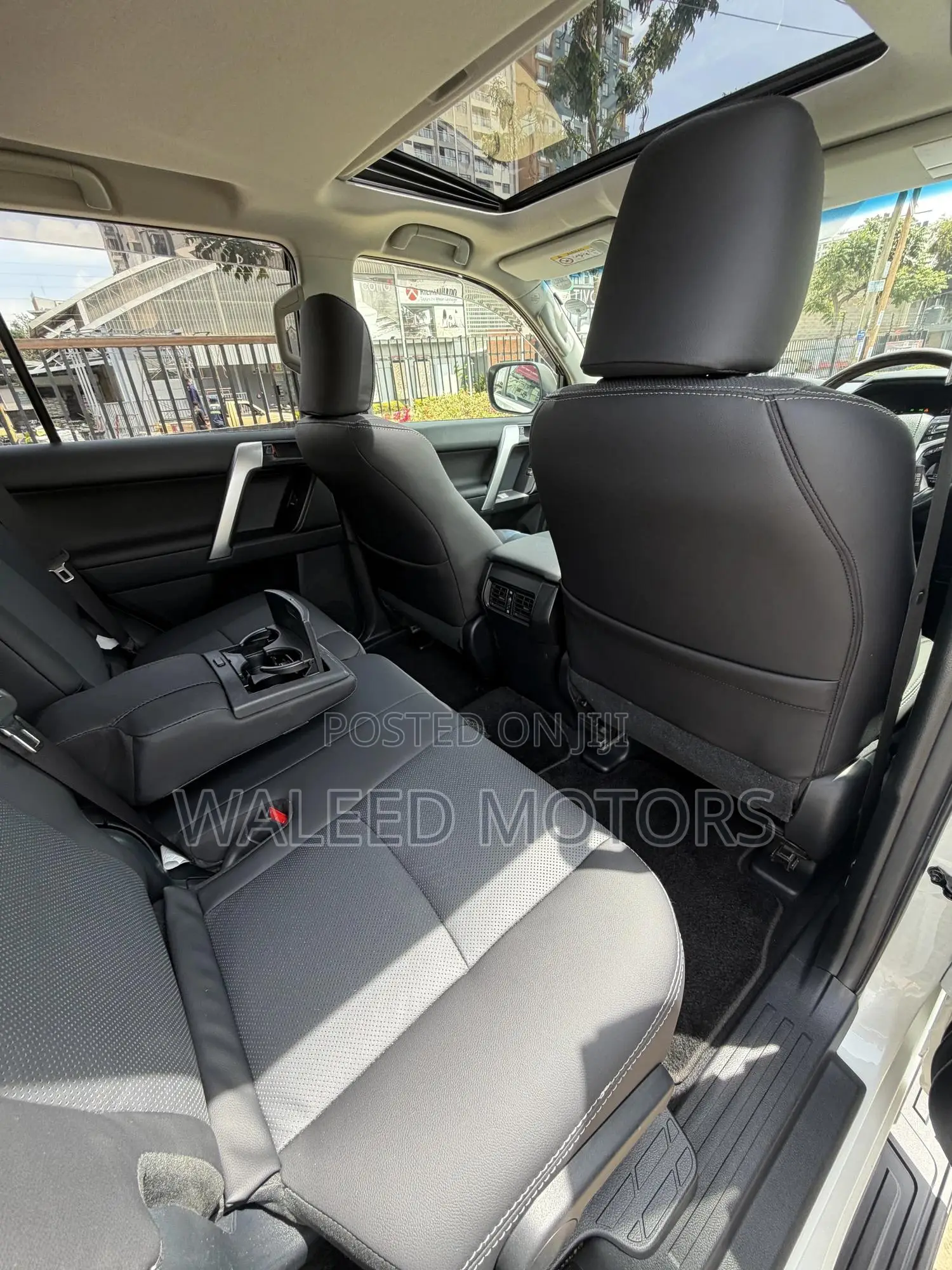 Toyota Land Cruiser Prado 2.7 2019 White