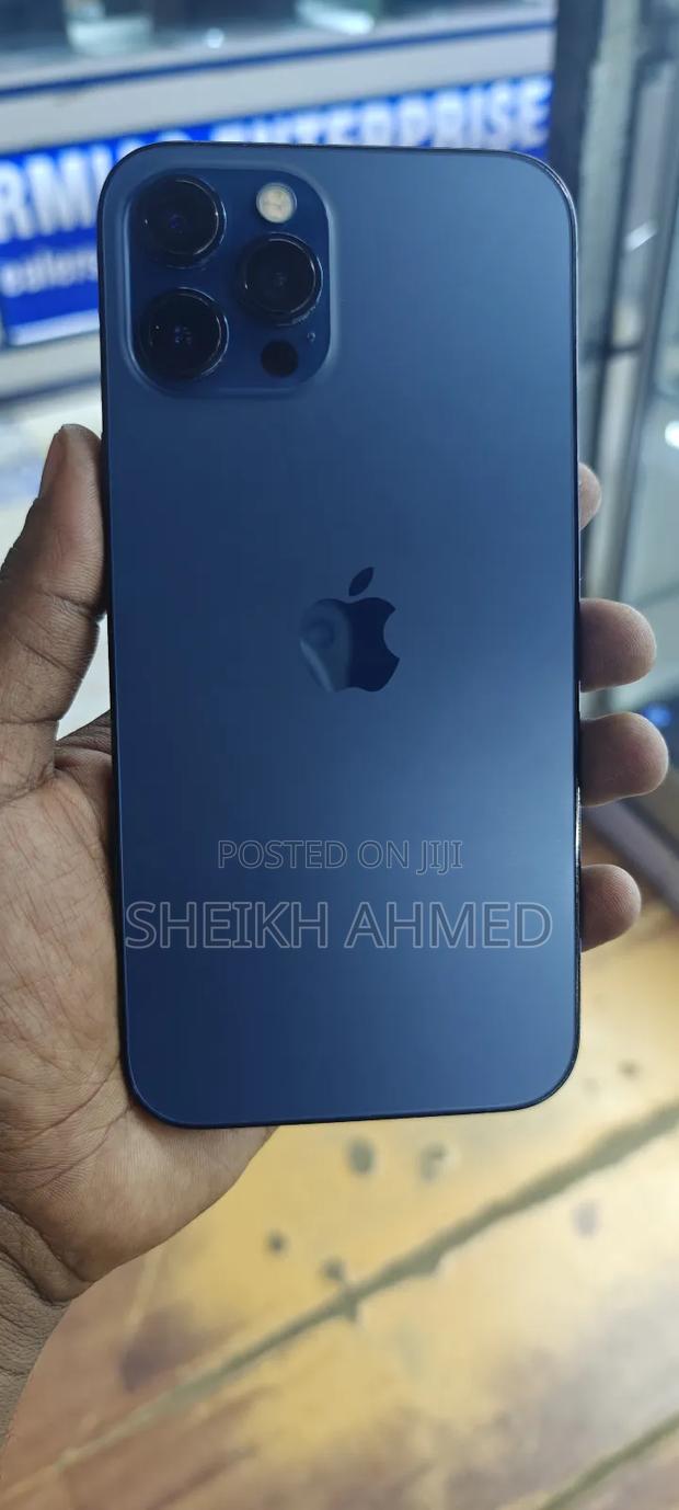 Apple iPhone 12 Pro Max 128 GB Purple - main view