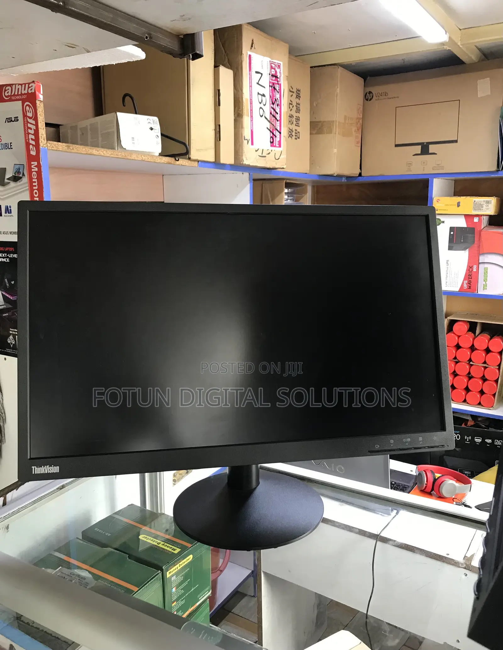 Renewed Lenovo Thinkvision 22" Monitor - Tested, Cleaned, Ready to Use