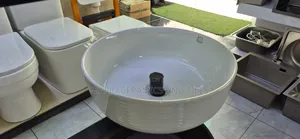 Stylish White Top Washhand Basin