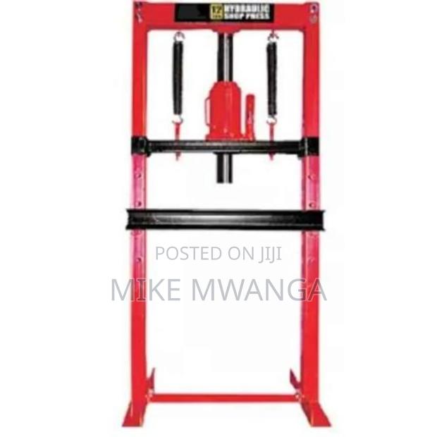 20 Ton Hydraulic Shop Press - main view