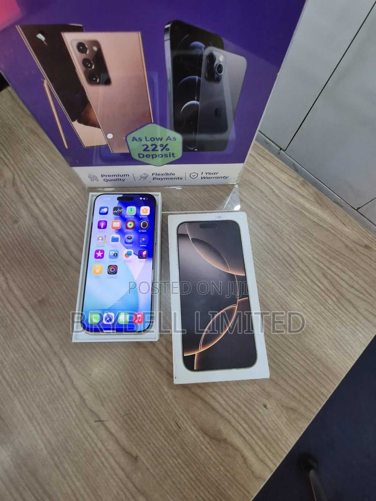 Apple iPhone 16 Pro Max 1 TB Gold