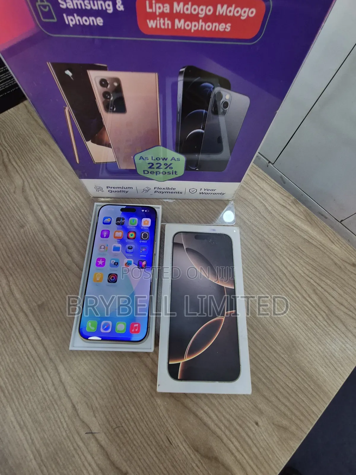 Apple iPhone 16 Pro Max 1 TB Gold