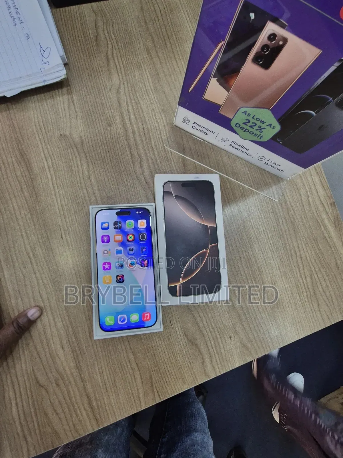 Apple iPhone 16 Pro Max 1 TB Gold
