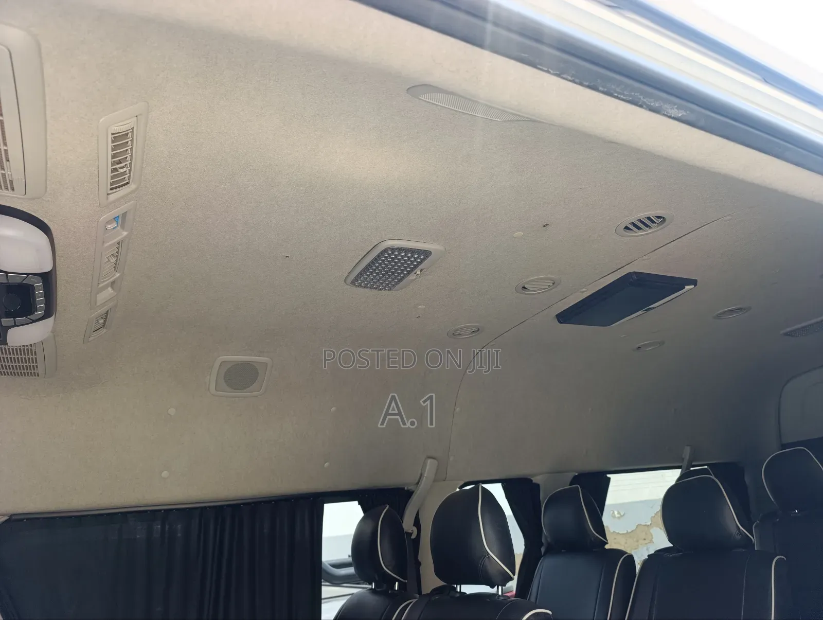 Toyota Grand HiAce 2019 White