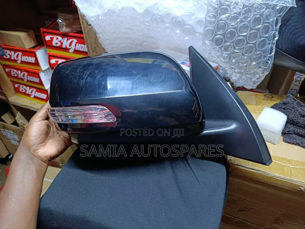 Side Mirror Black With Indicator 
Fj 150
