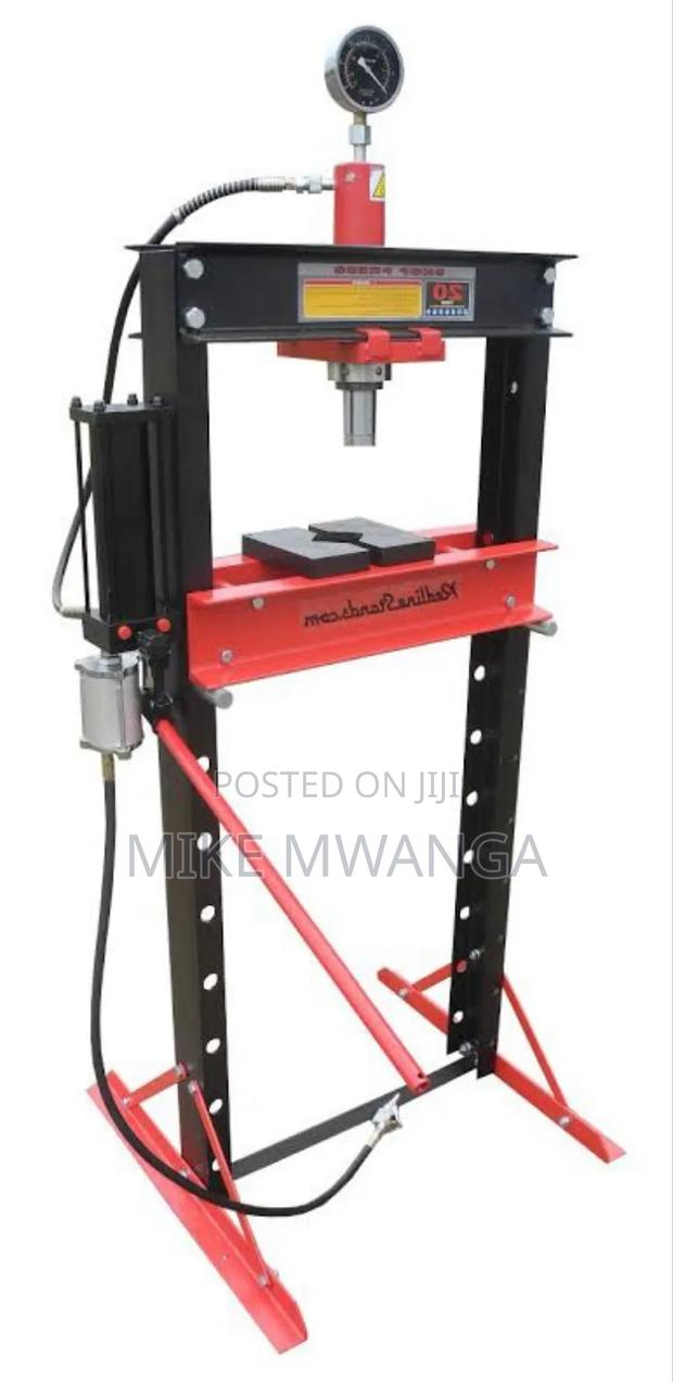 20 Ton Hydraulic Shop Press - main view
