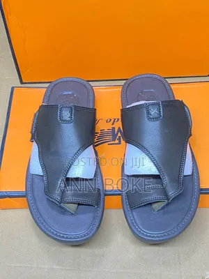 Lacoste Fully Restocked 40-45 at 
Normal Fitting