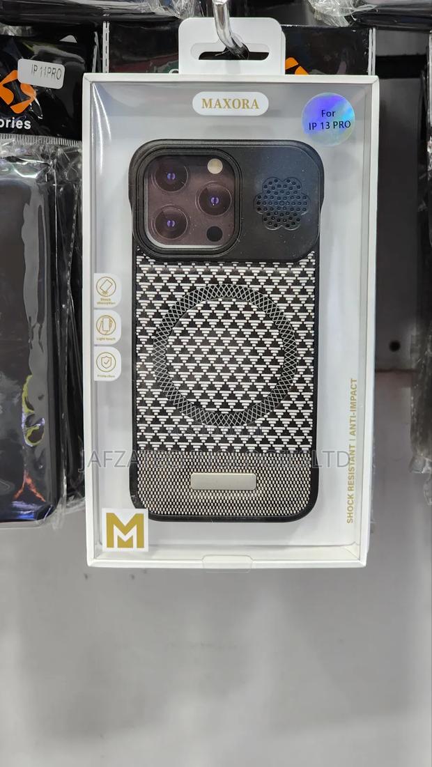 iPhone 13 Pro Leather Magsafe Case