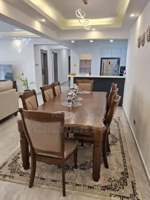 Royal Oaks Residency – Elegant 5br All en-Suite Airbnb in Lavington