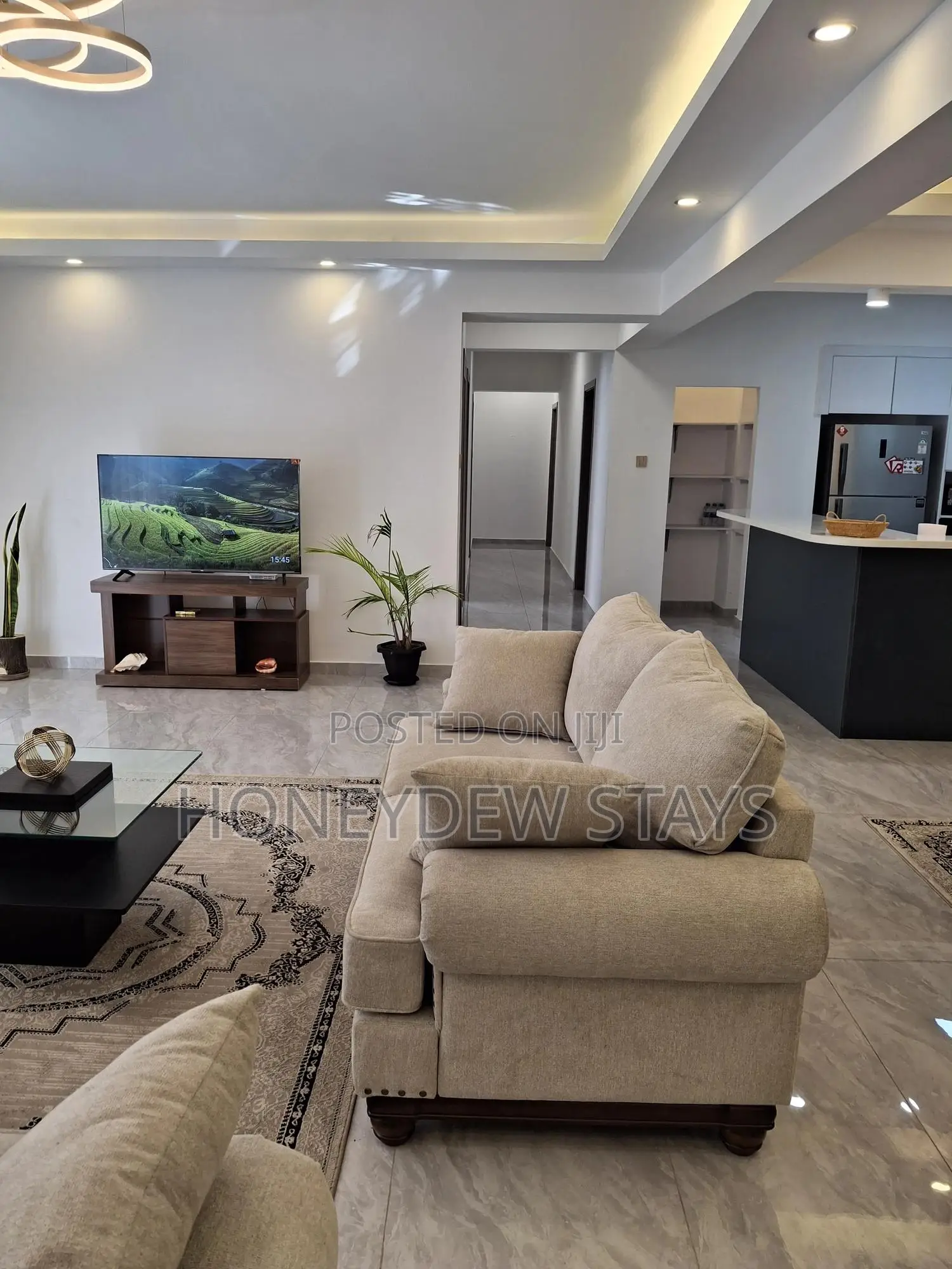 Royal Oaks Residency – Elegant 5br All en-Suite Airbnb in Lavington