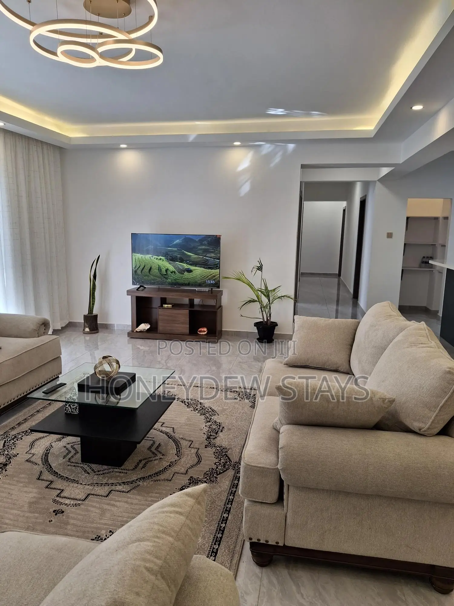 Royal Oaks Residency – Elegant 5br All en-Suite Airbnb in Lavington