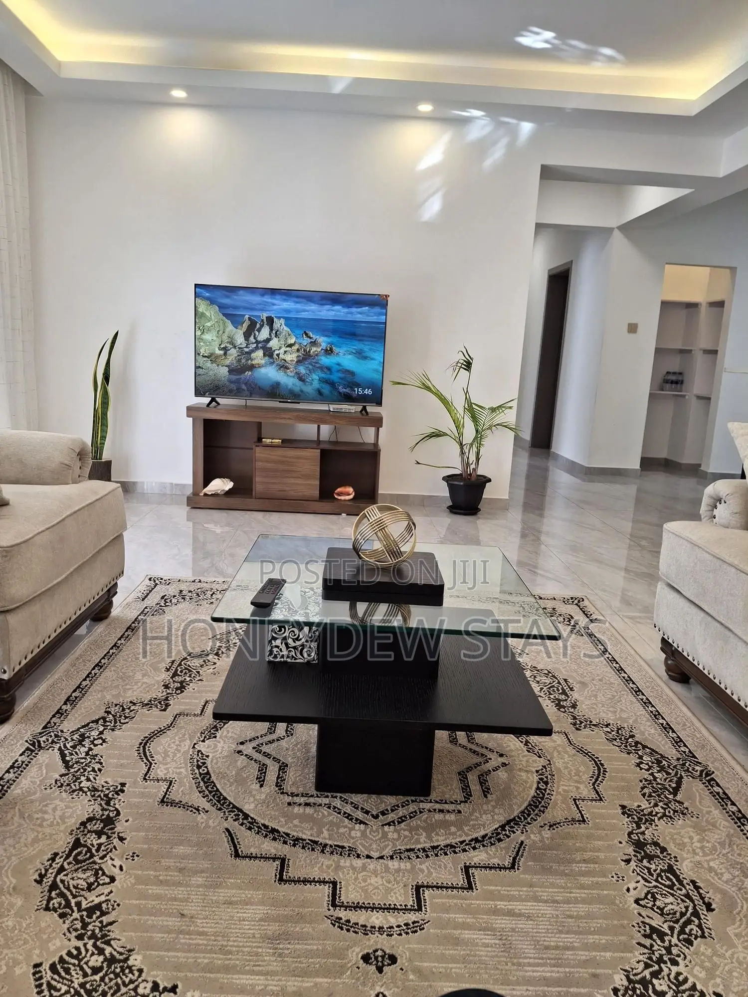 Royal Oaks Residency – Elegant 5br All en-Suite Airbnb in Lavington