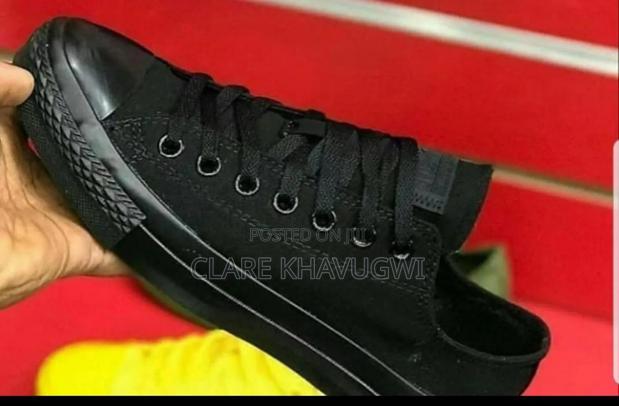 Unisex Converse - thumbnail 3