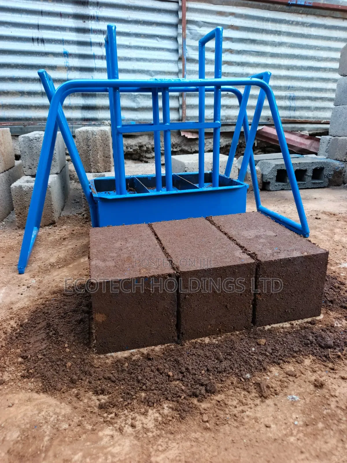 Title : 3 in 1 Wide Interlocking Block Machine