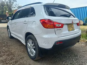 Mitsubishi RVR 2.0 2012 White
