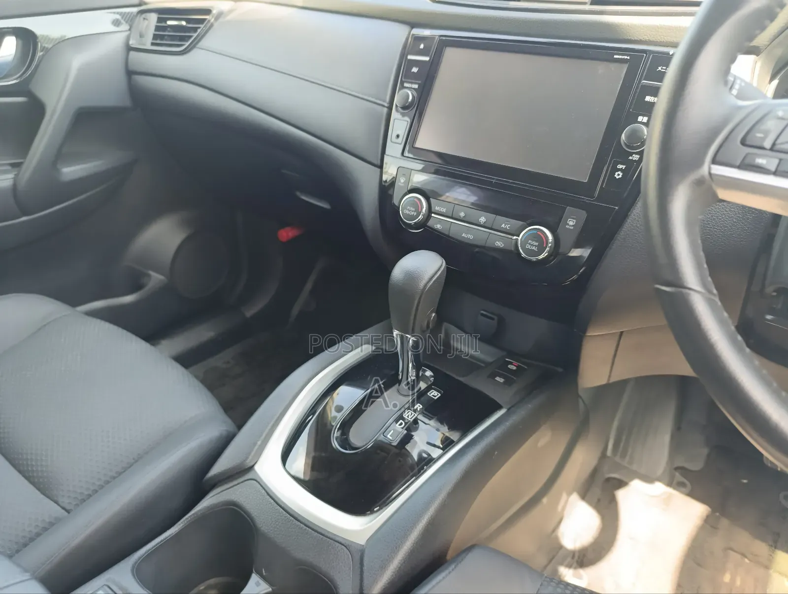 Nissan X-Trail 2.0 Petrol AWD 2019 White