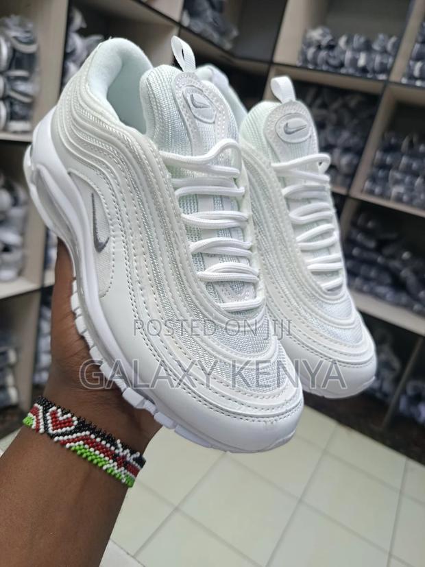 Nike Max Shoe - thumbnail 3