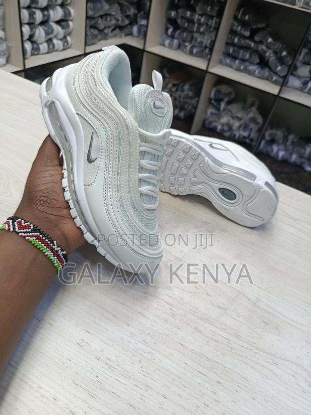 Nike Max Shoe - thumbnail 5