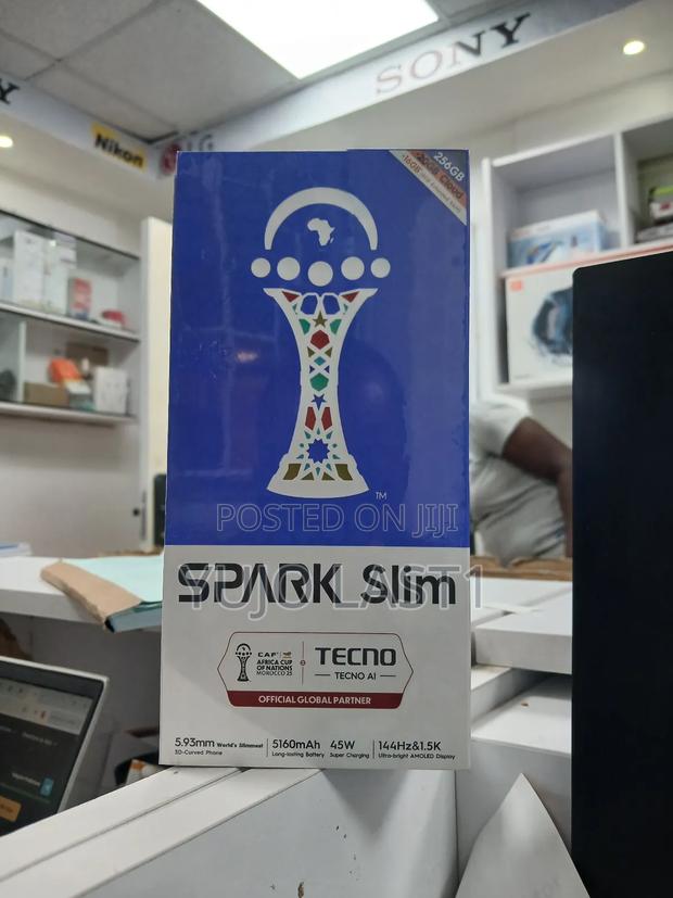 New Tecno Spark Slim 256 GB Black