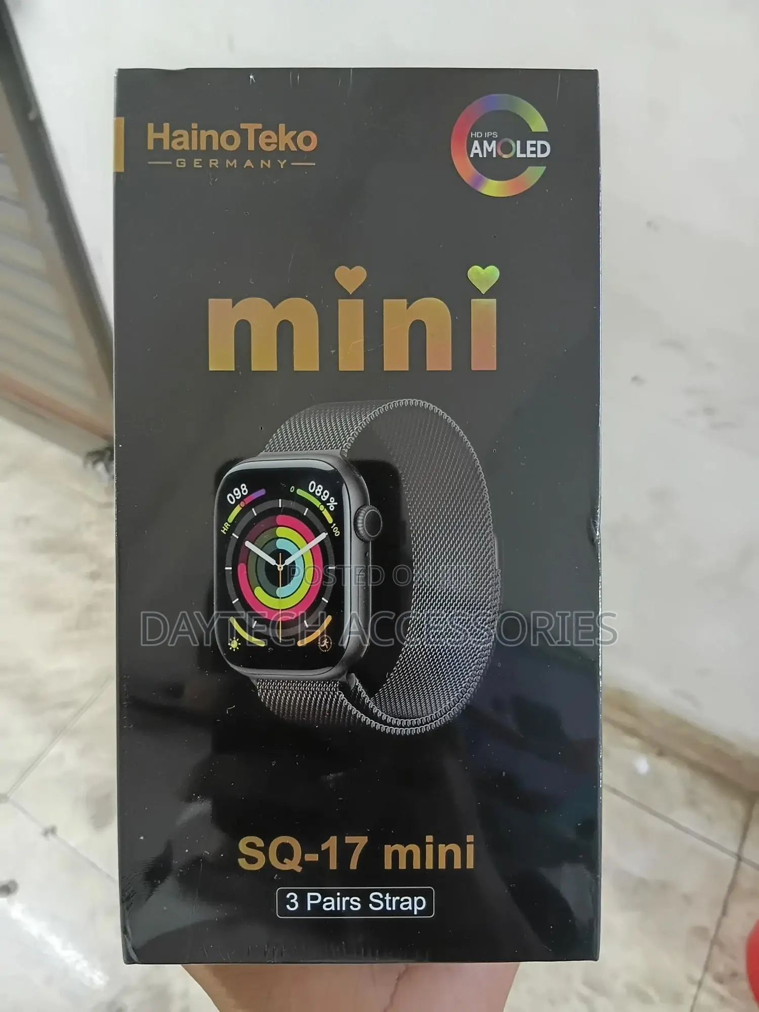 The Haino Teko Sq-17 Mini Smartwatch.