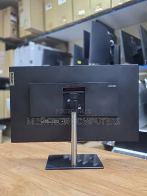 Lenovo Thinkvision 32 Monitor