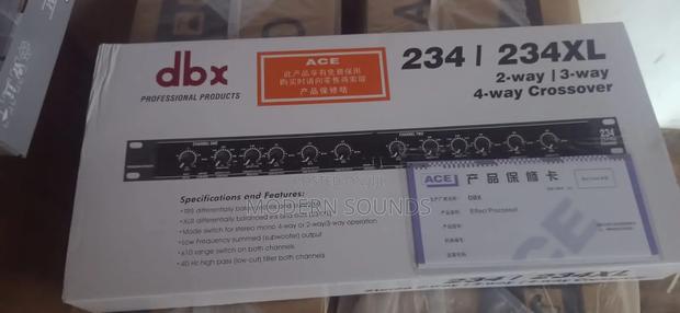 Crossover DBX 234xl - main view