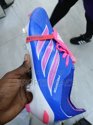 Predator 26 Elite Fold-Over Tongue Fg Soccer Boots