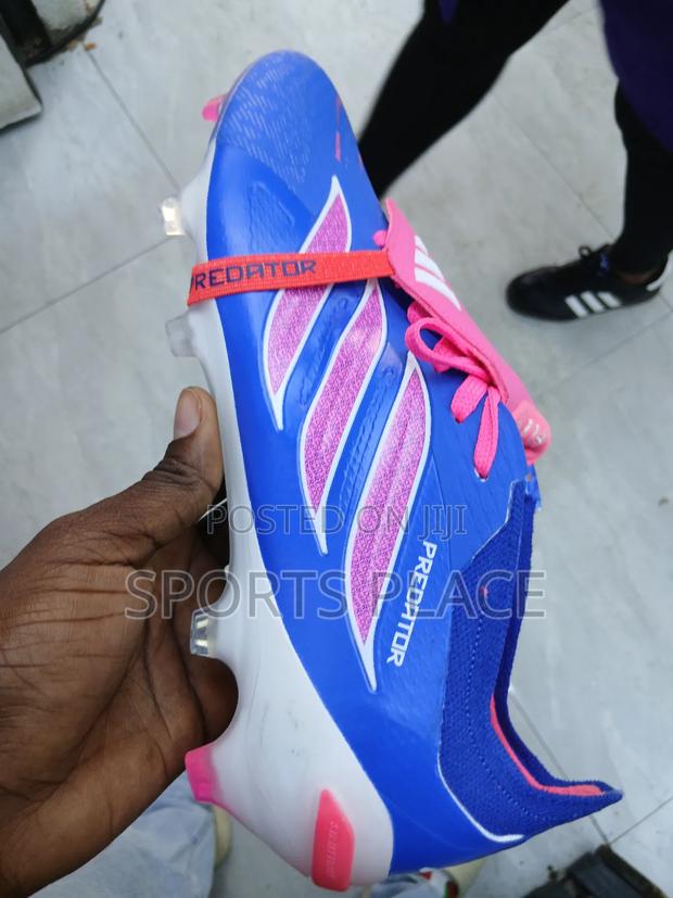 Predator 26 Elite Fold-Over Tongue Fg Soccer Boots