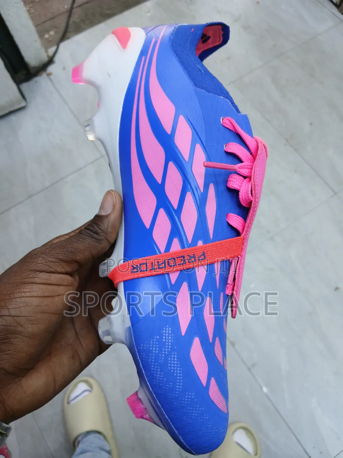 Predator 26 Elite Fold-Over Tongue Fg Soccer Boots