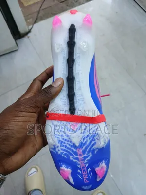 Predator 26 Elite Fold-Over Tongue Fg Soccer Boots