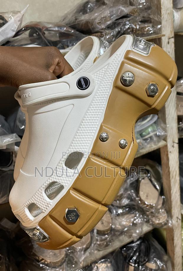 (Original)Balenciaga Platform Clogs