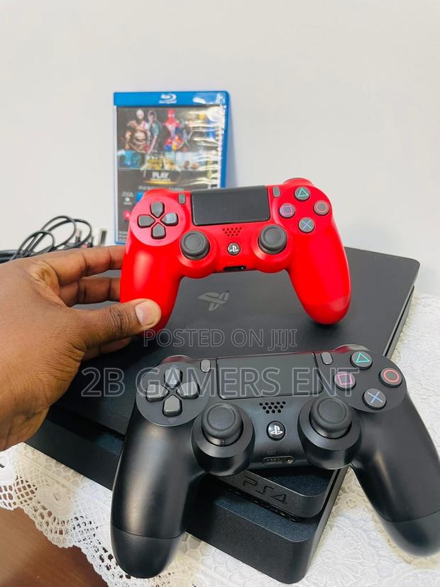 Ps4 Slim, 2 Pads, All Accessories - thumbnail 3