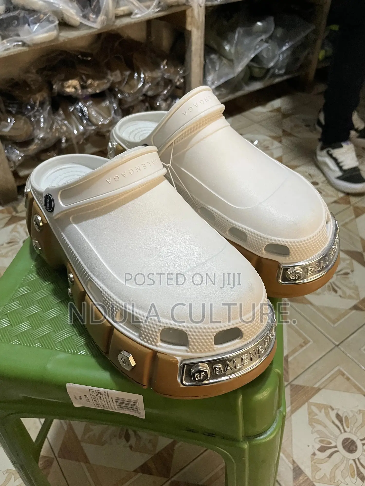 (Original)Balenciaga Platform Clogs