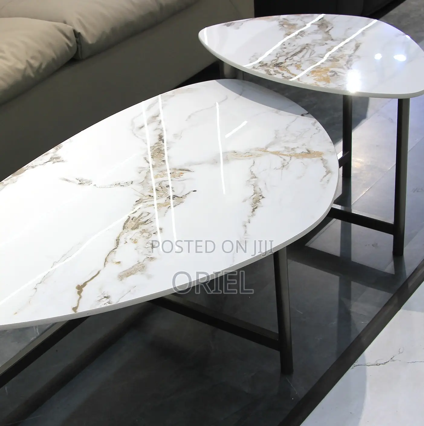 Coffee Tables; Oval Marble Accent Table for Living Rooms