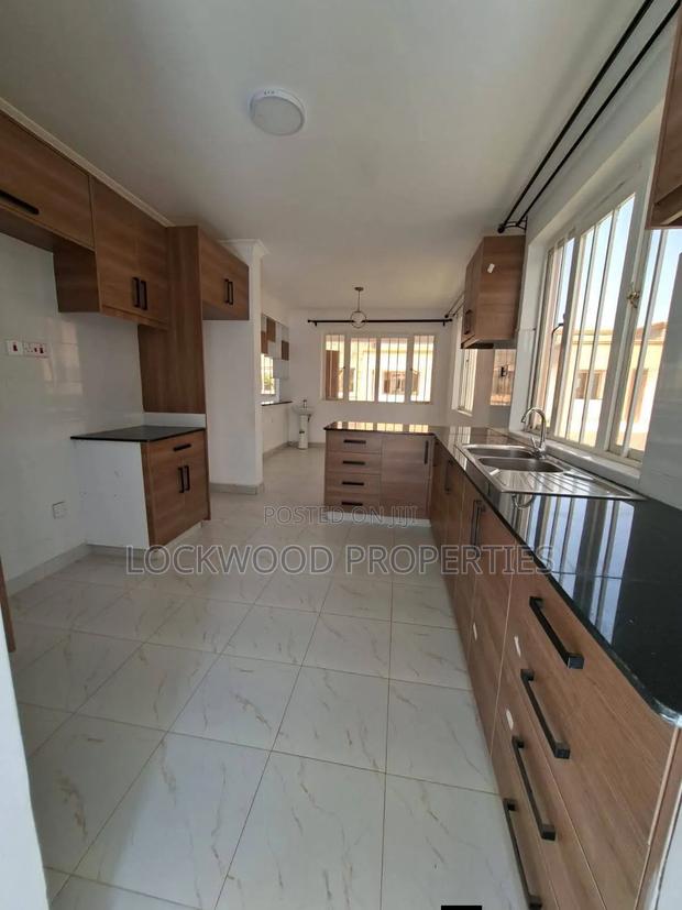 3bdrm Bungalow in Kangundo Road for rent - thumbnail 4